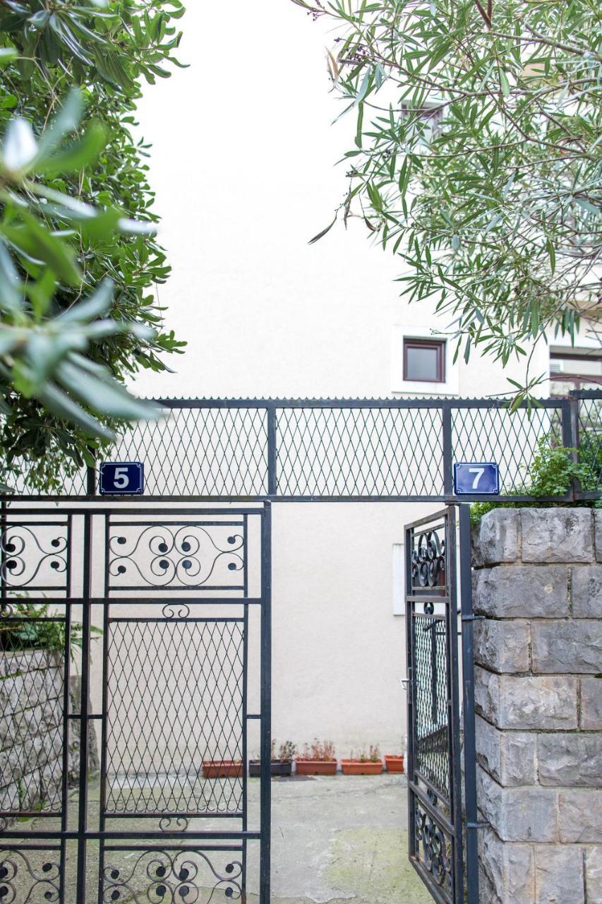 Guest House Mandarina Budva Kültér fotó