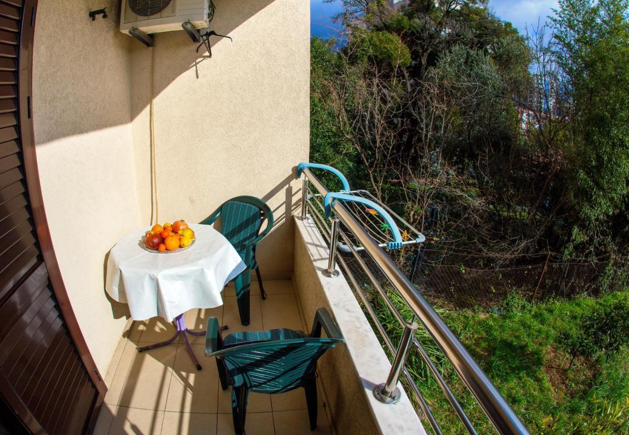 Guest House Mandarina Budva Kültér fotó