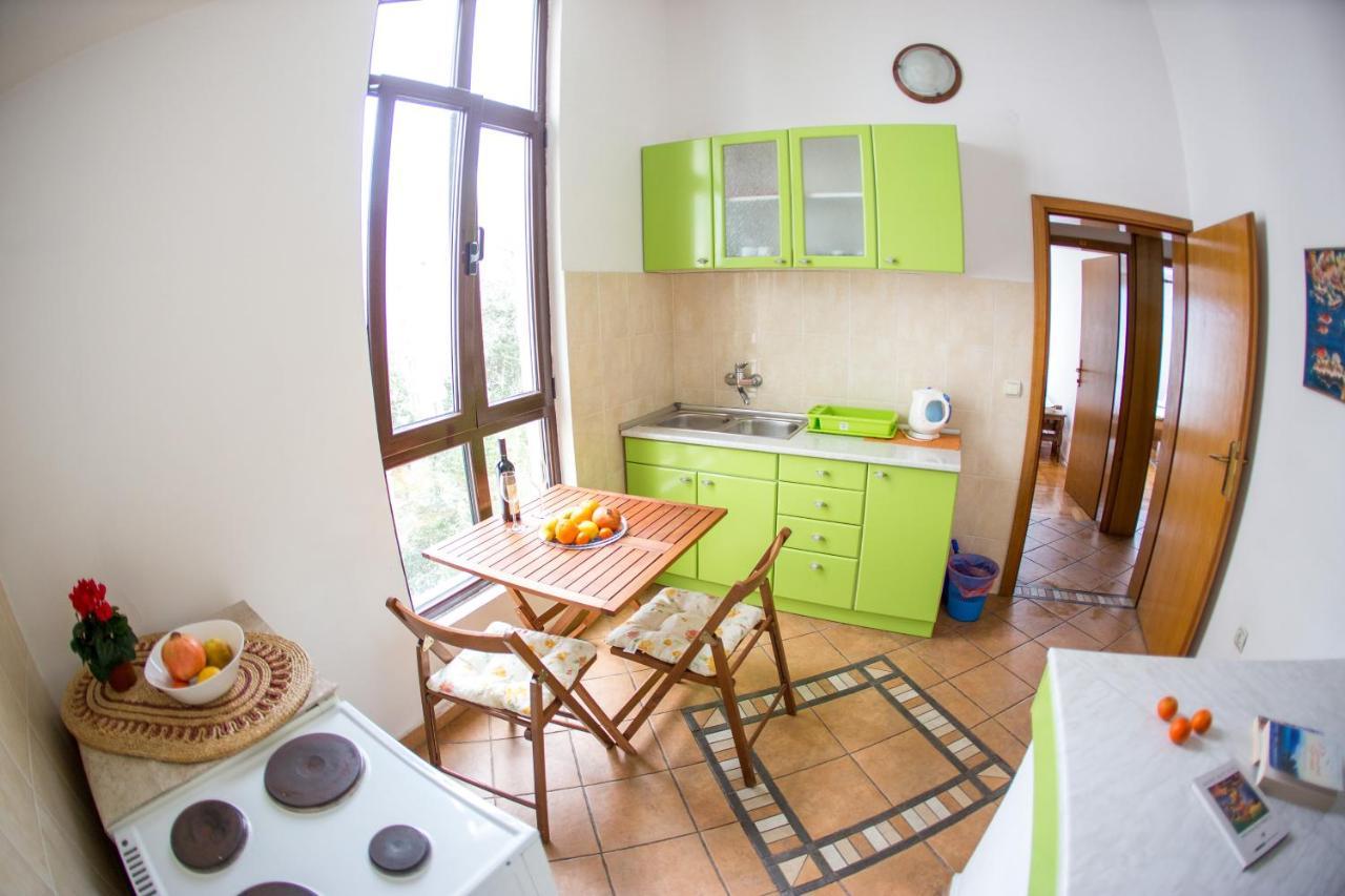 Guest House Mandarina Budva Kültér fotó